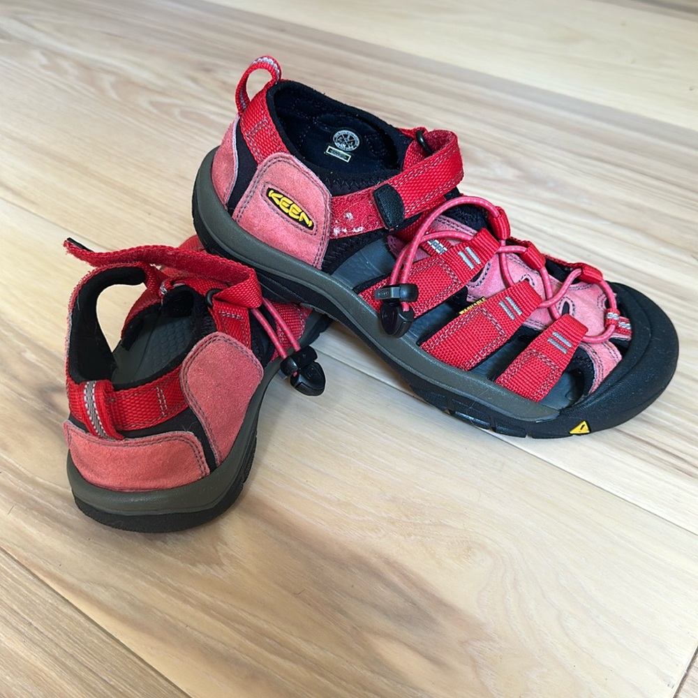 Keen Newport sandals